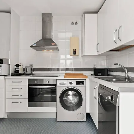 Gorgeous 3 Bedroom With Sea Views, Pool * Марбелья