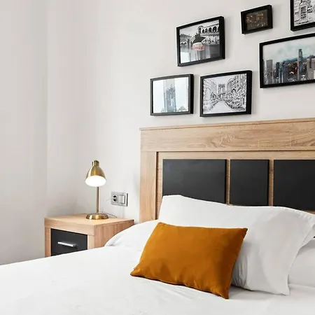 Gorgeous 3 Bedroom With Sea Views, Pool *