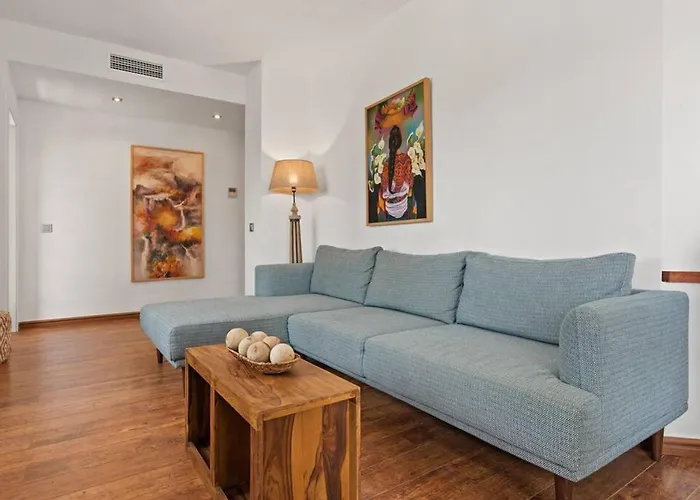 Gorgeous 3 Bedroom With Sea Views, Pool Apartman Marbella