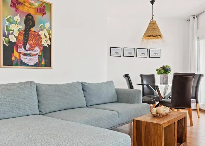 Apartman Gorgeous 3 Bedroom With Sea Views, Pool Marbella