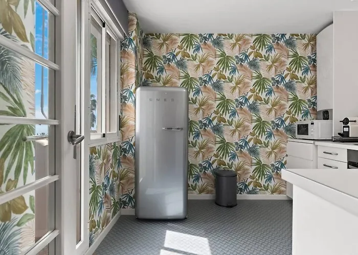 Gorgeous 3 Bedroom With Sea Views, Pool *